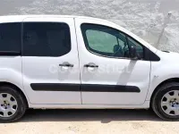 Usado Peugeot Partner Tepee Outdoor 100 CV (73 kW) 2016 Blanco Monovolumen