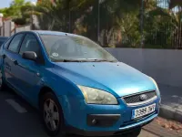 Usado Ford Focus Trend 101 CV (74 kW) 2005 Azul Utilitario