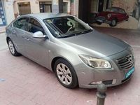 Usado Opel Insignia Edition 131 CV (96 kW) 2011 Gris / plata Berlina