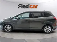 Usado Ford Grand C-Max Trend+ 125 CV (91 kW) 2017 Gris Monovolumen