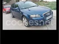 Usado Audi A3 Ambition 105 CV (77 kW) 2005 Azul Utilitario