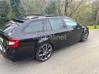 Usado Skoda Octavia RS 230 CV (169 kW) 2017 Negro Familiar