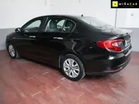 Usado Fiat Tipo Easy 120 CV (88 kW) 2018 Negro Berlina