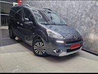 Usado Peugeot Partner Tepee Active 92 CV (67 kW) 2013 Gris / plata Monovolumen