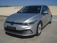 Usado VW Golf VIII Life 110 CV (80 kW) 2023 Gris / plata Berlina