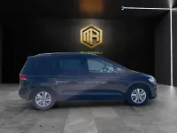 Usado VW Touran Advance 122 CV (89 kW) 2023 Negro Monovolumen