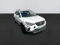 Usado Seat Arona Style 110 CV (80 kW) 2023 Blanco SUV