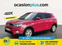 Usado Ssangyong (KGM) Tivoli 115 CV (84 kW) 2016 Rojo SUV