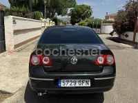Usado VW Passat Advance 105 CV (77 kW) 2008 Negro Berlina