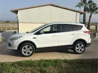 Usado Ford Kuga Trend 140 CV (102 kW) 2013 Blanco SUV