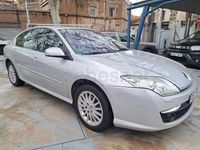 Usado Renault Laguna III Dynamique 140 CV (102 kW) 2008 Gris / plata Berlina
