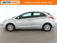 Usado Hyundai i30 101 CV (74 kW) 2015 Gris Berlina