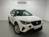 Usado Seat Arona Style 110 CV (80 kW) 2024 Blanco SUV