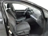 Usado VW Golf VIII 116 CV (85 kW) 2025 Negro Utilitario