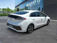 Usado Hyundai Ioniq 141 CV (103 kW) 2020 Blanco Utilitario