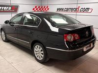 Usado VW Passat Advance 140 CV (102 kW) 2007 Negro Familiar
