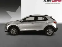 Usado Kia Stonic Active 79 CV (58 kW) 2025 Plateado SUV