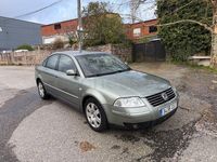 Begagnad VW Passat Highline 180 HK (132 kW) 2004 Grön Sedan
