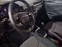 Usado Skoda Fabia Selection 95 CV (69 kW) 2025 Rojo Utilitario