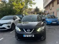 Usado Nissan Qashqai N-Connecta 110 CV (80 kW) 2016 Violeta / lila SUV