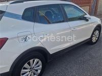 Usado Seat Arona Ecomotive 95 CV (69 kW) 2018 Blanco SUV