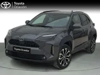 Usado Toyota Yaris Cross Active 126 CV (92 kW) 2025 Gris SUV