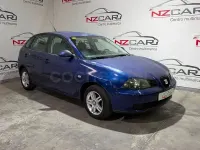 Usado Seat Ibiza 75 CV (55 kW) 2004 Azul Utilitario