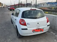Usado Renault Clio II Authentique 70 CV (51 kW) 2008 Blanco Berlina