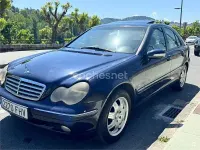 Usado Mercedes C220 Elegance 143 CV (105 kW) 2004 Azul Berlina