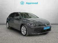 Usado VW Golf VIII 115 CV (84 kW) 2025 Gris / plata Berlina