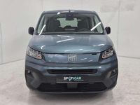 Usado Fiat Doblò 102 CV (75 kW) 2025 Burdeos Monovolumen