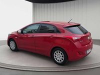 Usado Hyundai i30 GLS 101 CV (74 kW) 2013 Rojo Berlina
