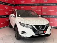 Usado Nissan Qashqai N-Connecta 110 CV (80 kW) 2018 Blanco SUV