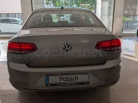 Usado VW Passat Edition 120 CV (88 kW) 2015 Beige Berlina