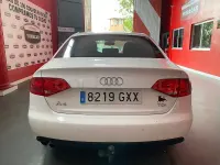 Usado Audi A4 136 CV (100 kW) 2010 Blanco Berlina