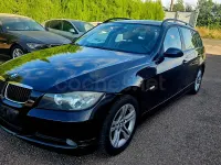 Usado BMW 318 143 CV (105 kW) 2010 Negro Familiar