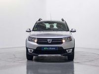 Usado Dacia Sandero Stepway 90 CV (66 kW) 2013 Plateado Utilitario