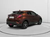 Usado Toyota C-HR Advance 122 CV (89 kW) 2017 Marrón SUV