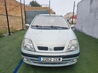 Usado Renault Mégane II 110 CV (80 kW) 2002 Gris / plata Berlina