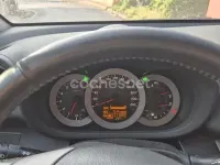 Usado Toyota RAV4 Sol 136 CV (100 kW) 2006 Gris / plata SUV