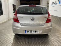Usado Hyundai i30 Comfort 109 CV (80 kW) 2010 Gris / plata Berlina