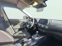 Usado Nissan Juke Acenta 114 HP (83 kW) 2024 Vermelho SUV