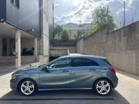 Usado Mercedes A180 Urban 109 HP (80 kW) 2012 Verde Sedan