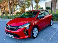 Usado Renault Clio V Evolution 91 CV (66 kW) 2025 Rojo Berlina