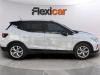 Usado Seat Arona FR 150 CV (110 kW) 2023 Blanco SUV