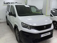 Usado Peugeot Rifter Allure 102 CV (75 kW) 2023 Monovolumen