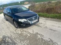 Usado VW Passat Highline 140 CV (102 kW) 2005 Negro Berlina