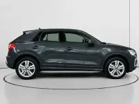 Usado Audi Q2 Advanced Plus 116 CV (85 kW) 2024 Gris SUV