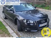 Usado Audi A3 Sportback Attraction 105 CV (77 kW) 2011 Negro Utilitario