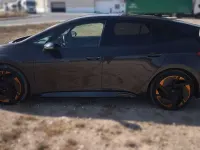 Usado Cupra Born 150 kW (204 CV) 2022 Negro Utilitario